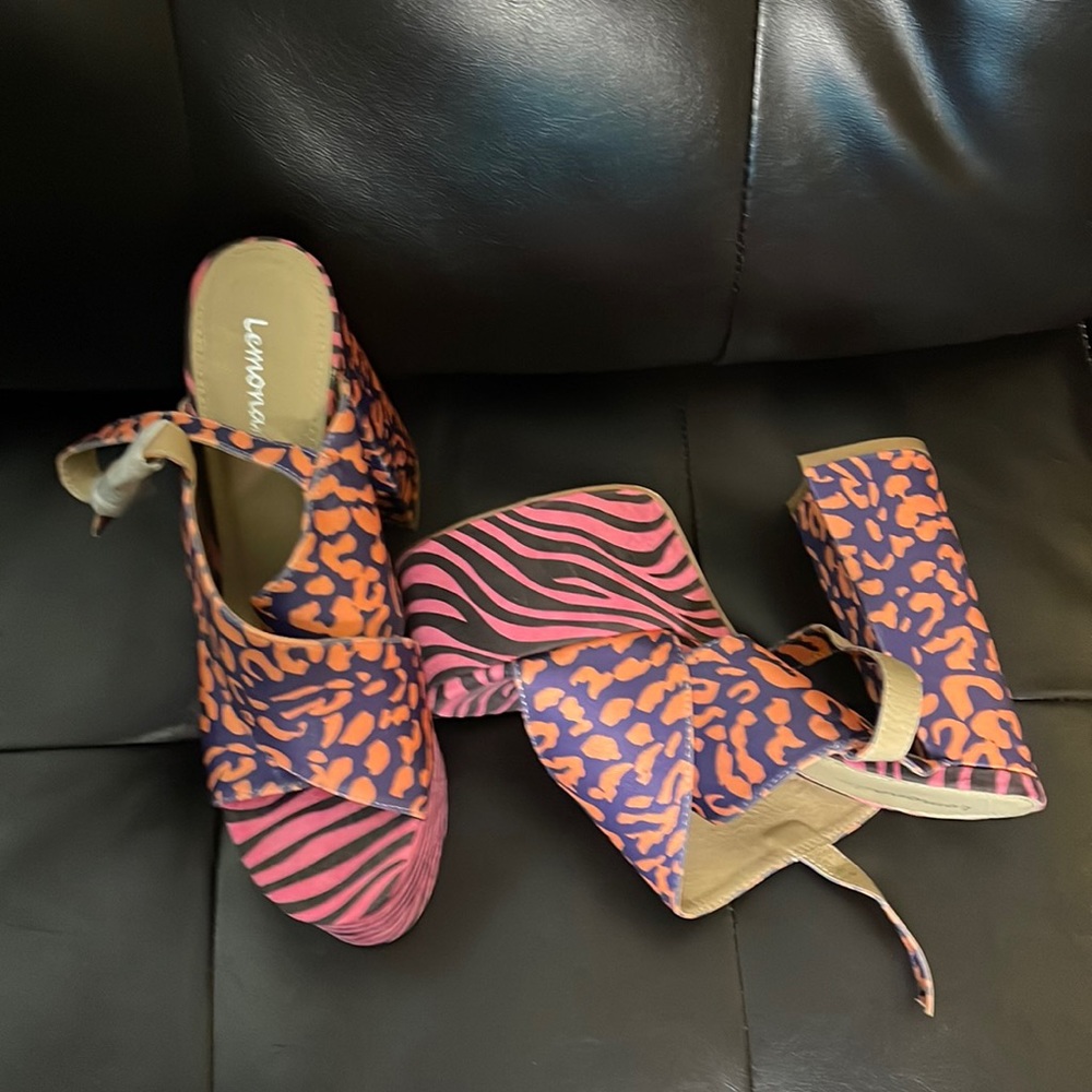 New genuine Lemonade Retro Block Heels